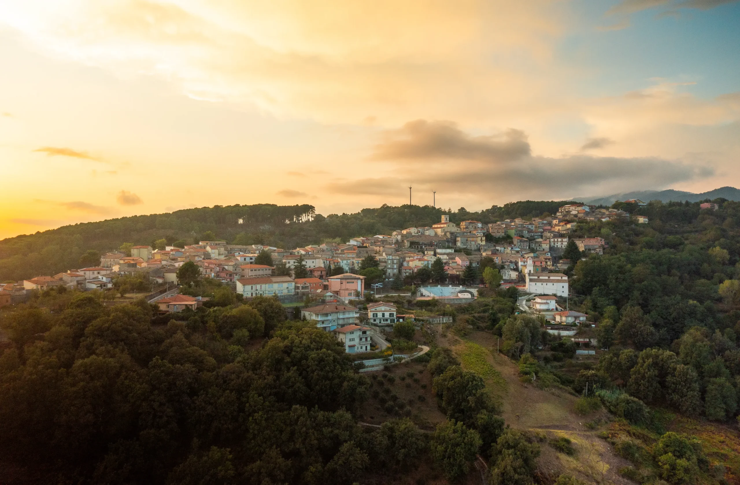 vista dall'alto del borgo di Miglierina